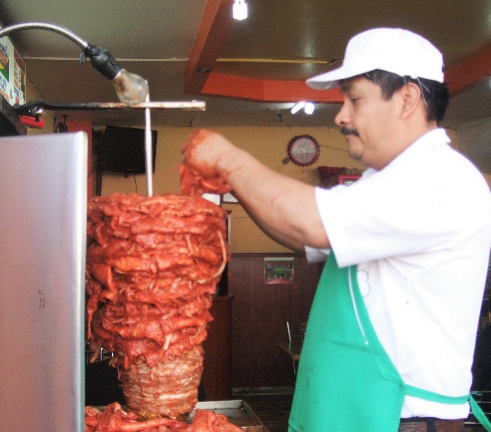 cheap-eats-mexico-city-factory-two-four